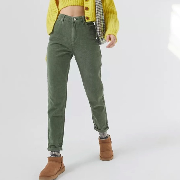 Urban Outfitters Pants - UO BDG Color Corduroy High-Waisted Mom Pant 26